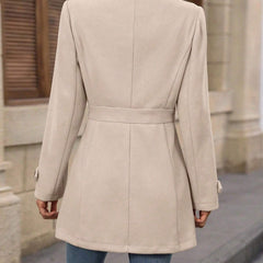 Getailleerde trenchcoat voor dames met ceintuur en reverskraag