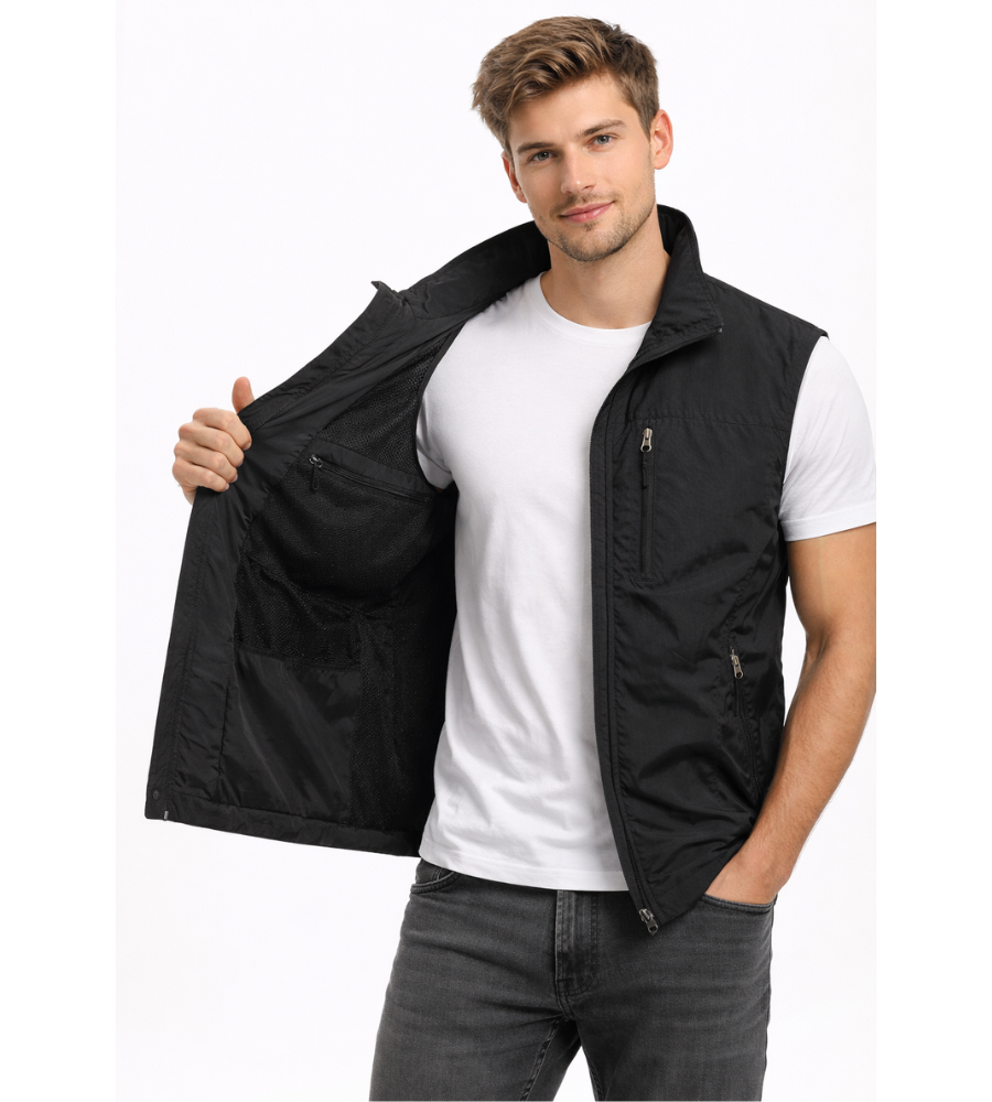 Bodywarmer voor heren met opstaande kraag en ritszakken
