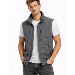 Bodywarmer voor heren met opstaande kraag en ritszakken