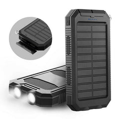 Powerbank met zonnepaneel, haak en twee USB-poorten